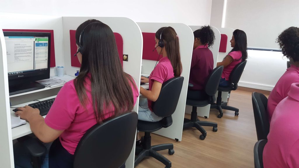 Atendente de Telemarketing - Terceirizar Call Center